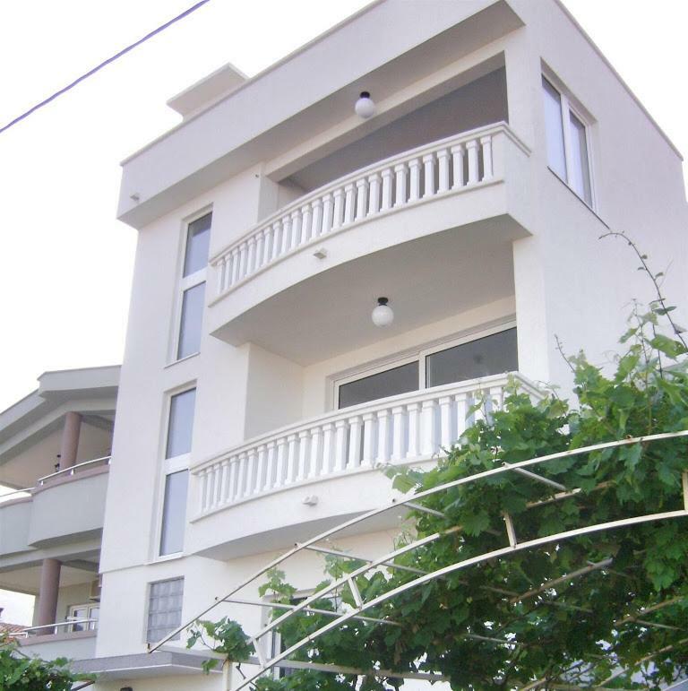 Dk Apartmani Dobra Voda Exterior foto